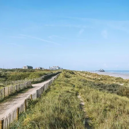 In By The Marina 아파트 블랑켄베르크