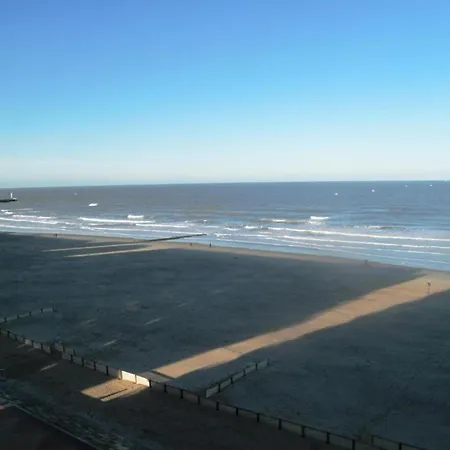 In By The Marina 아파트 *